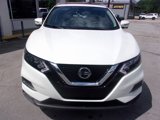 Used 2022 Nissan Rogue Sport SV w/ Technology Package image 2