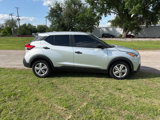 Used 2020 Nissan Kicks S image 2