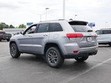 Used 2019 Jeep Grand Cherokee Limited w/ Trailer Tow Group IV image 2