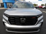 Certified 2025 Honda Pilot TrailSport image 2
