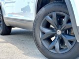 Used 2018 Volkswagen Atlas SE image 2