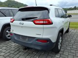 Used 2017 Jeep Cherokee Latitude w/ Cold Weather Group image 4