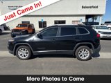 Used 2018 Jeep Cherokee Latitude Plus image 2