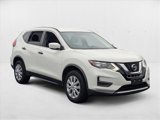 Used 2017 Nissan Rogue S image 3