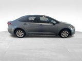 Used 2022 Toyota Corolla LE image 3