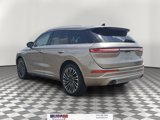 Used 2020 Lincoln Corsair Reserve w/ Equipment Group 202A image 4