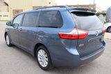 Used 2016 Toyota Sienna XLE Premium image 4