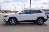 Used 2019 Jeep Cherokee Limited image 4