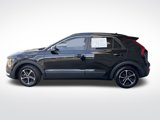 Used 2023 Kia Niro EX image 2
