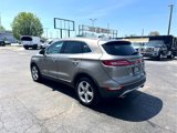 Used 2017 Lincoln MKC Premiere image 6