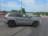 Used 2019 Jeep Grand Cherokee Altitude image 2