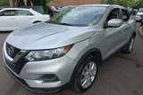 Used 2021 Nissan Rogue Sport S image 2