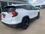 Used 2024 GMC Terrain SLE w/ Driver Convenience Package image 2