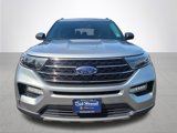 Used 2020 Ford Explorer XLT image 3