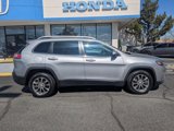 Used 2020 Jeep Cherokee Latitude Plus image 3