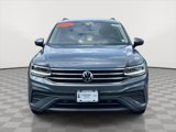 Used 2022 Volkswagen Tiguan SE image 2