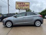 Used 2016 Hyundai Elantra GT image 4