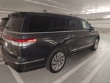 Used 2023 Lincoln Navigator L Reserve image 3
