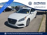 Used 2017 Hyundai Sonata Plug-In Hybrid image 4