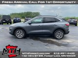 Used 2022 Ford Escape Titanium image 5