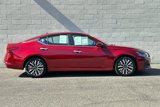Used 2023 Nissan Altima 2.5 SV image 3