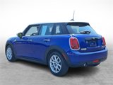 Used 2021 MINI Cooper 4-Door Hardtop w/ Driver Assistance Package image 4