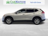 Used 2015 Nissan Rogue SV image 4