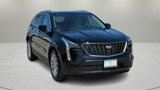 Certified 2022 Cadillac XT4 Luxury w/ Cold Weather Package image 2