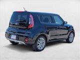 Used 2019 Kia Soul + image 5