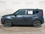 Used 2022 Kia Soul EX image 2