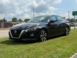 Used 2022 Nissan Altima 2.5 SV image 2