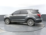 Used 2017 Ford Explorer Limited image 3