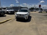Used 2019 Toyota Highlander XLE image 4