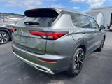 Used 2023 Mitsubishi Outlander SE image 4