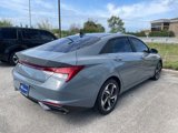 Certified 2021 Hyundai Elantra Limited image 3