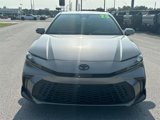 Used 2025 Toyota Camry SE image 2