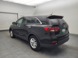 Used 2020 Kia Sorento LX image 5