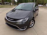 Used 2019 Chrysler Pacifica Touring Plus w/ Tire & Wheel Group image 4