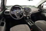 Used 2022 Chevrolet Equinox LT image 2