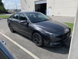 Used 2023 Hyundai Elantra SEL image 2