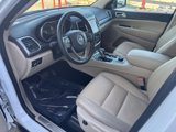 Used 2020 Jeep Grand Cherokee Limited image 2