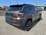 Used 2018 Jeep Compass Limited w/ Navigation Group image 5