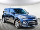 Used 2022 Kia Soul LX image 2