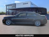 Used 2020 Chrysler 300 Touring image 2