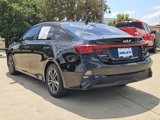 Used 2022 Kia Forte LXS image 3