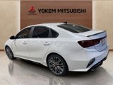 Used 2022 Kia Forte GT image 3