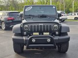 Used 2018 Jeep Wrangler Unlimited Sport w/ Connectivity Group image 4