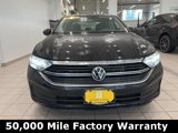 Used 2022 Volkswagen Jetta SE image 2