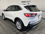 Used 2022 Ford Escape SE image 4