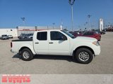Used 2021 Nissan Frontier SV image 2